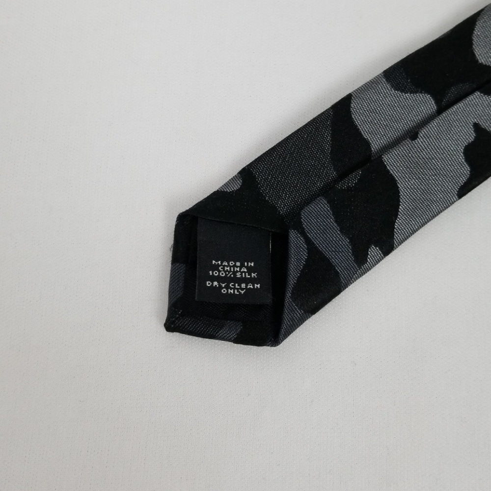 Express Skinny Necktie - Picture 4 of 4